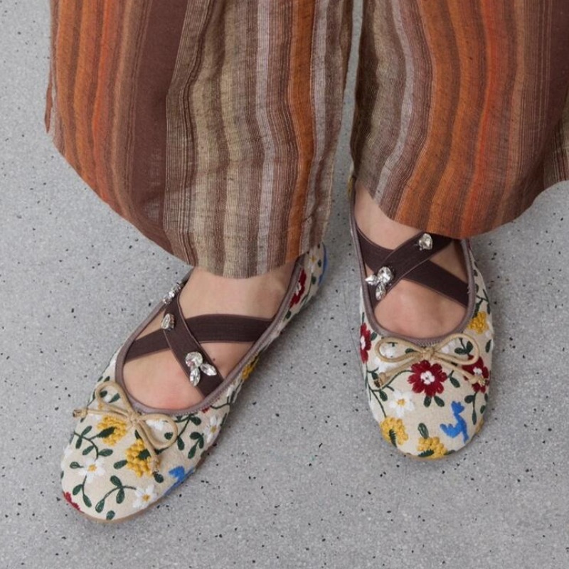 Embroidery Flower Ballet Flats - مراجعة Women Shoes Branded وسعره