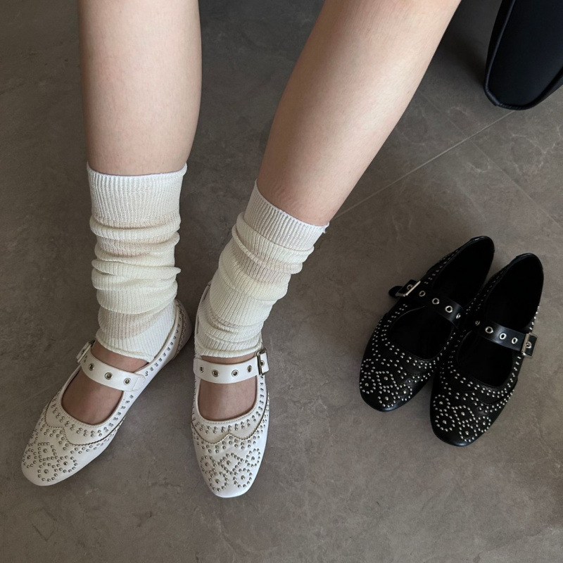 Retro Rivet Buckle Design Flat - مراجعة Women Shoes Branded وسعره