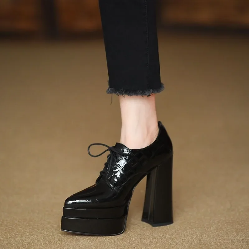 Pointed Toe Strappy High Heels - مراجعة Patent Leather Pump وسعره