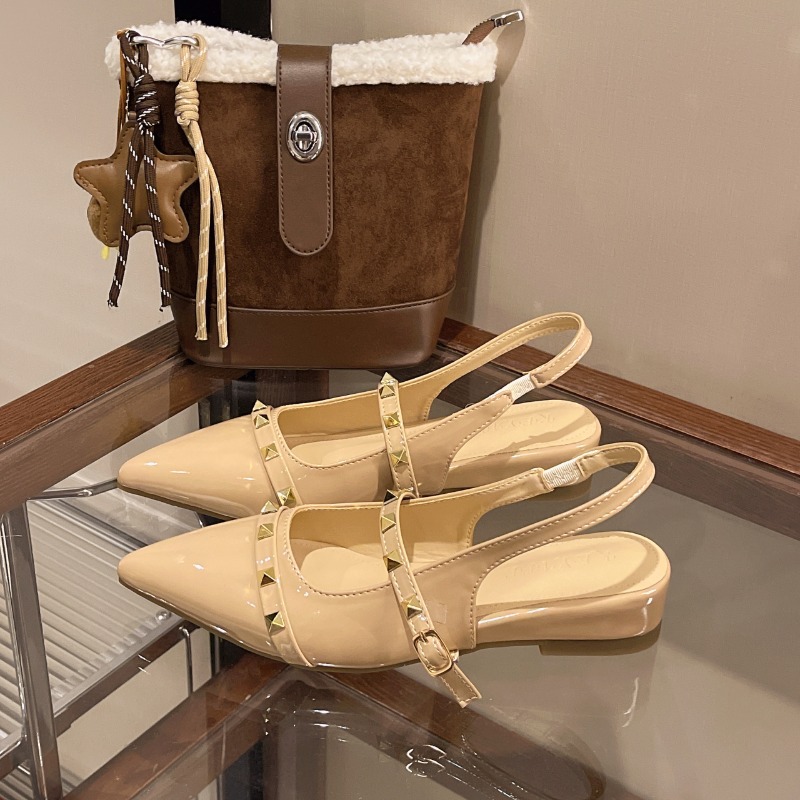 2026 New Style French Rivet He - مراجعة Pointed Toe Flat وسعره