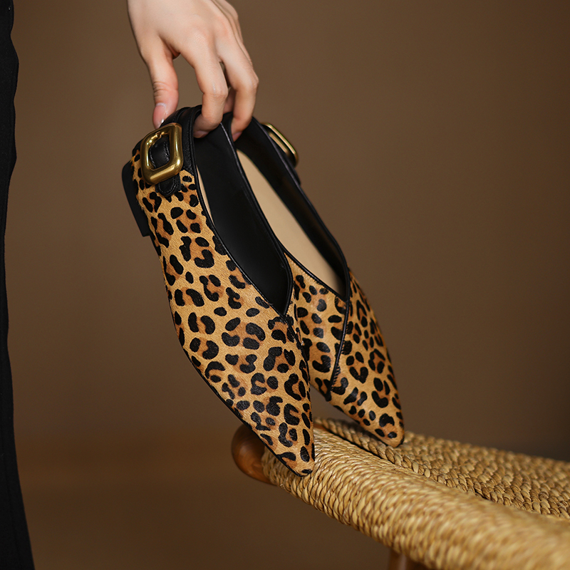 2026 New Spring Trend Genuine  - مراجعة Pointed Toe Flat وسعره