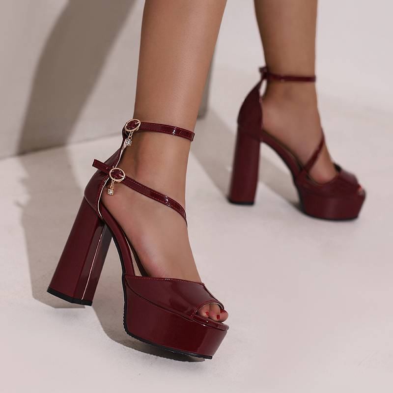 REAVE CAT Brand Shoes Women Su - مراجعة Women Shoes Branded وسعره