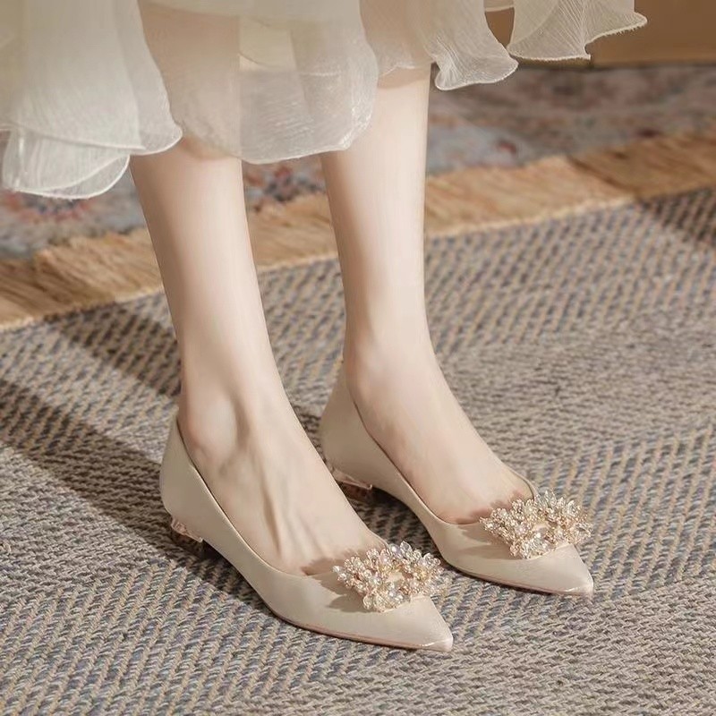 New Fashion Stunning Pointed T - مراجعة Pointed Toe Flat وسعره