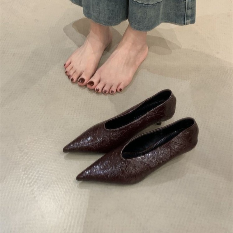 2025 Autumn New Commuter Wind  - مراجعة Pointed Toe Flat وسعره