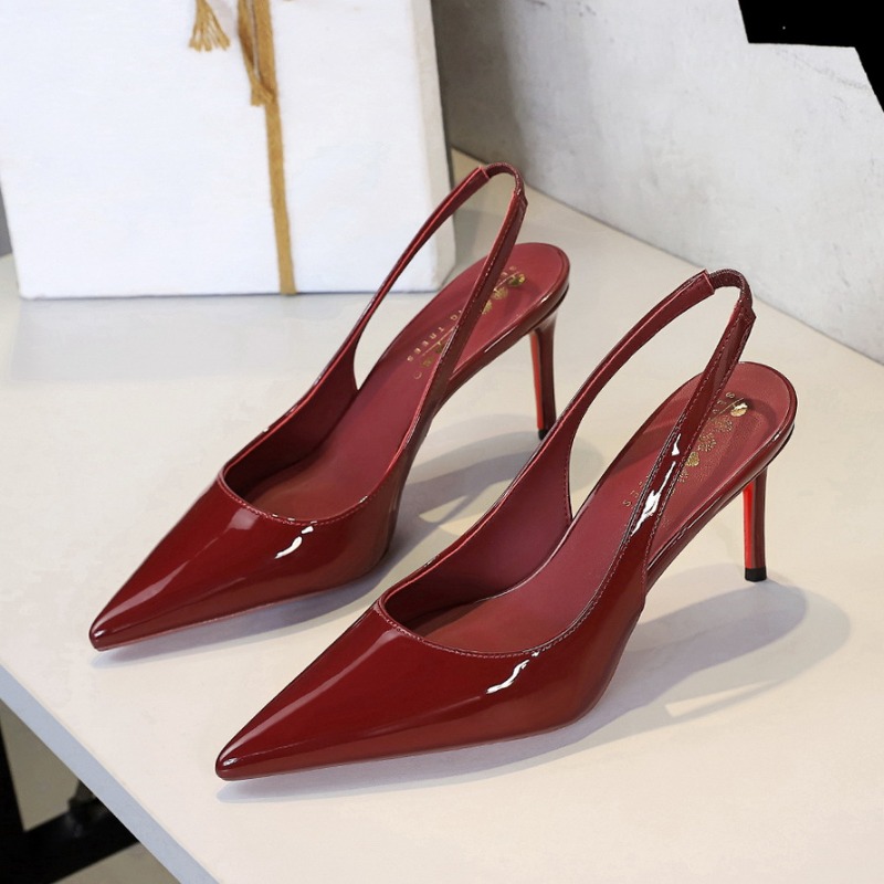 New European and American Poin - مراجعة Patent Leather Pump وسعره