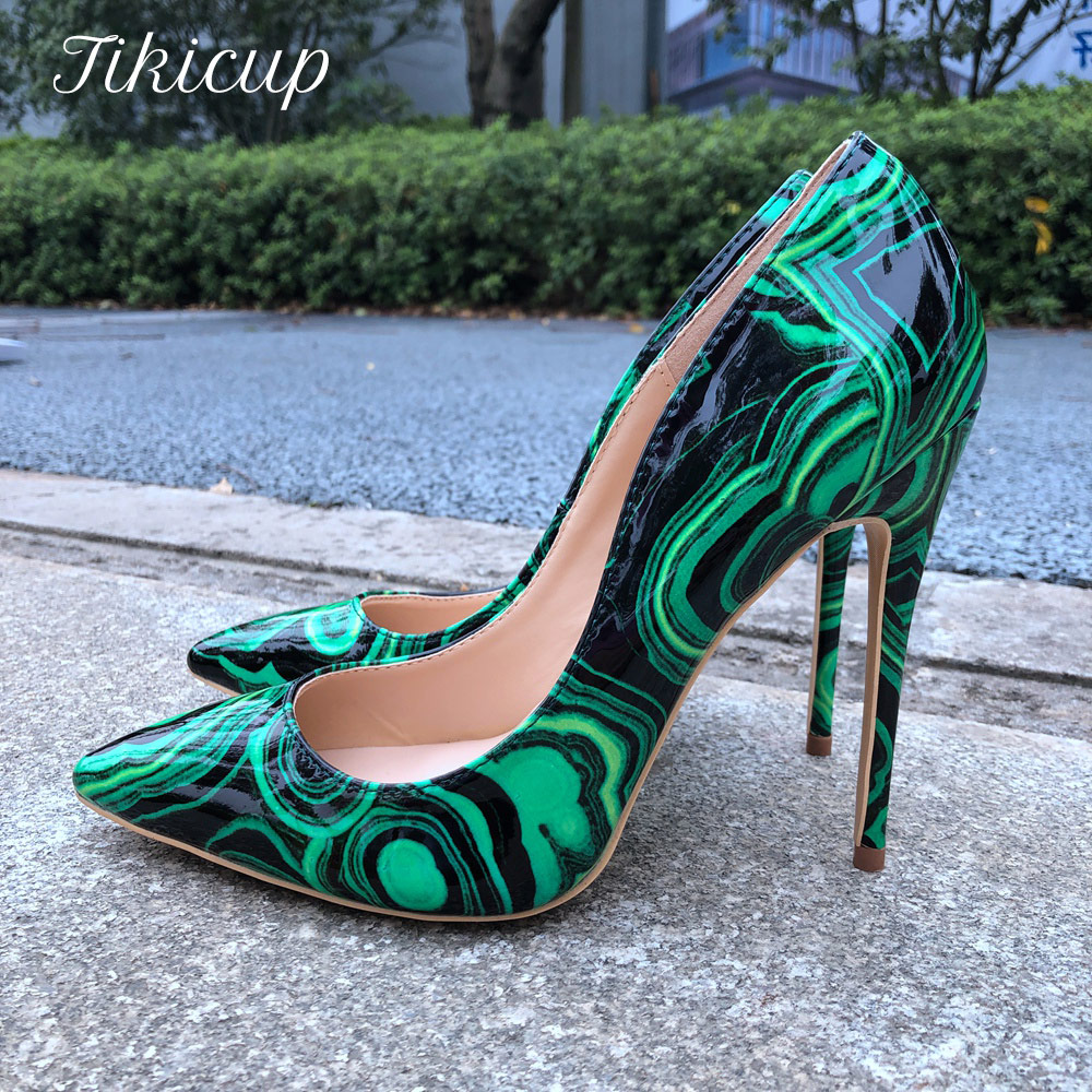 Tikicup Women Green Floral Pri - مراجعة Patent Leather Pump وسعره