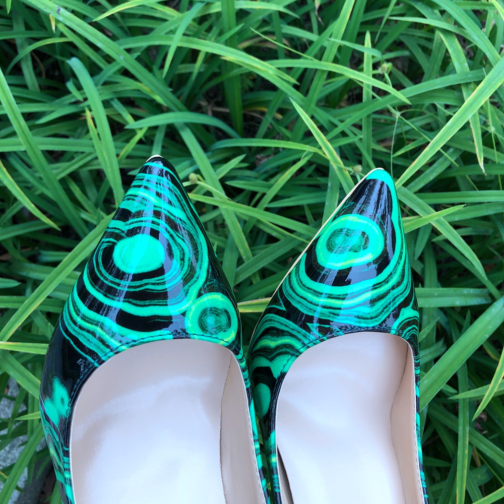 Tikicup Women Green Floral Pri - مراجعة Patent Leather Pump وسعره