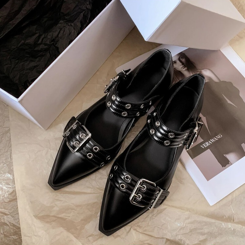 Women's Shoes Designer Luxury  - مراجعة Pointed Toe Flat وسعره